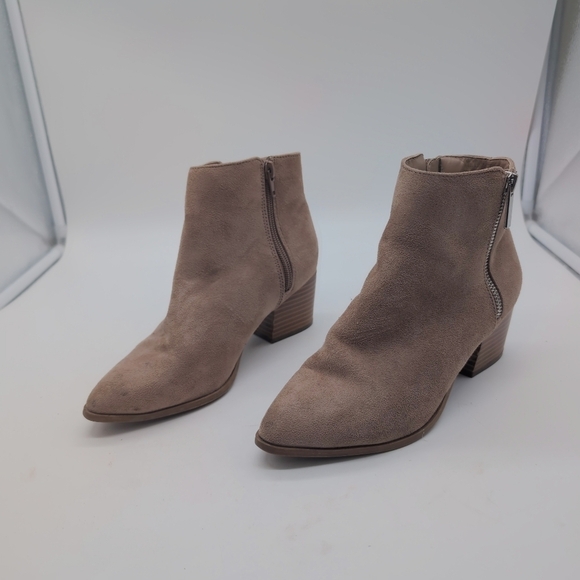 Lulu's Elegant Sz 6 Tan Fabric Suede Boots Booties - Picture 10 of 10